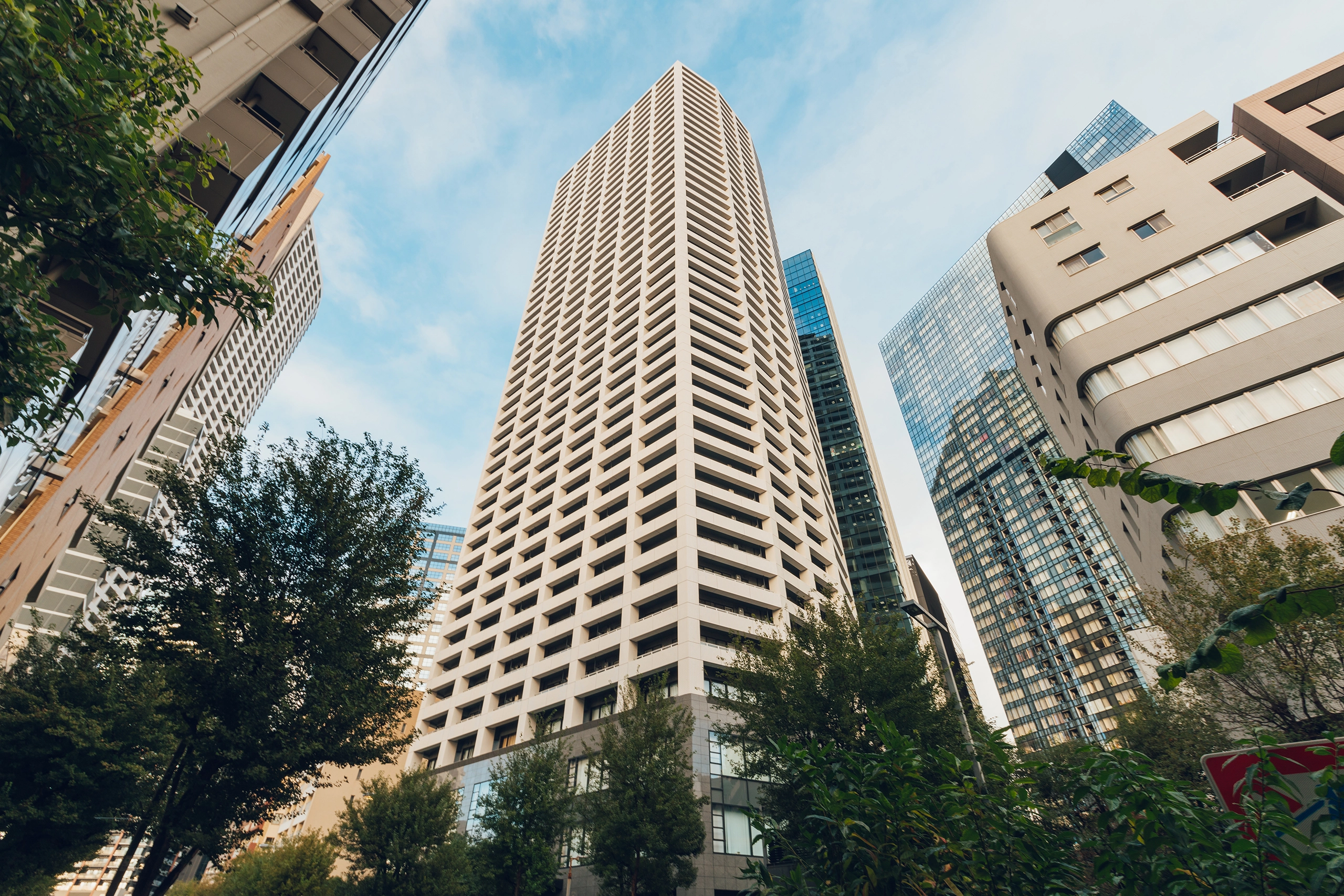 コンシェリア西新宿ＴＯＷＥＲ’Ｓ　ＷＥＳＴの外観