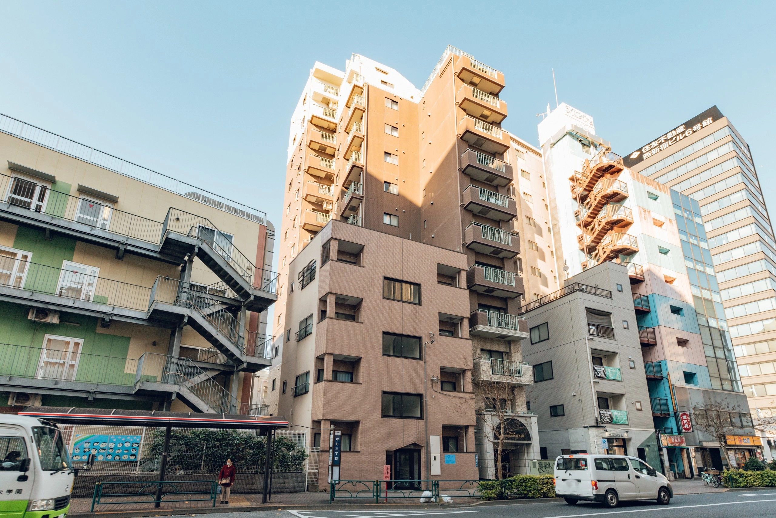 スカーラ西新宿シティプラザの外観